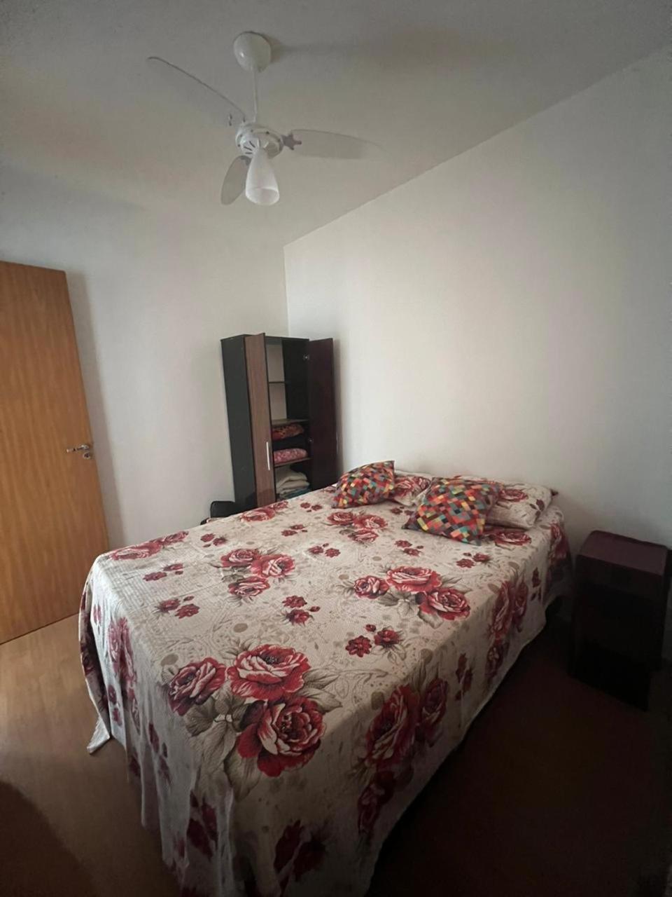 Apartamento Aconchegante Em Бетін Екстер'єр фото